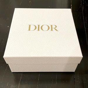 Dior gift box